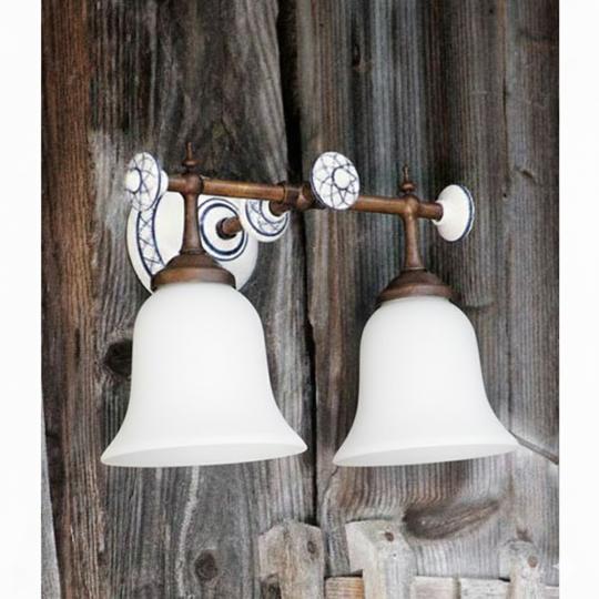 kezzel festett mediterran kek fali lampa falikar toscan mediterran provance olasz olasz toszkan konyha nappali haloszoba furdoszoba vilagitas igenyes csillar balaton ynaralo felujitas vadaszhaz 1.jpg